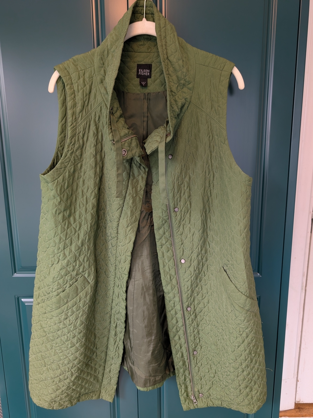 EILEEN FISHER Olive Silk Quilted Vest